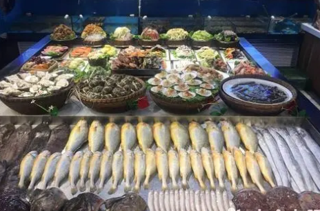 在扬州开海鲜店一年能挣多少钱?年纯利顶上班8年工资